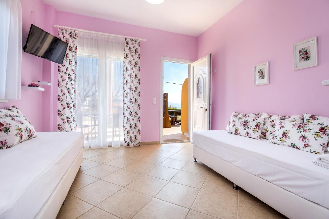 Angels View Luxury Family Apartments Ліменарія Екстер'єр фото